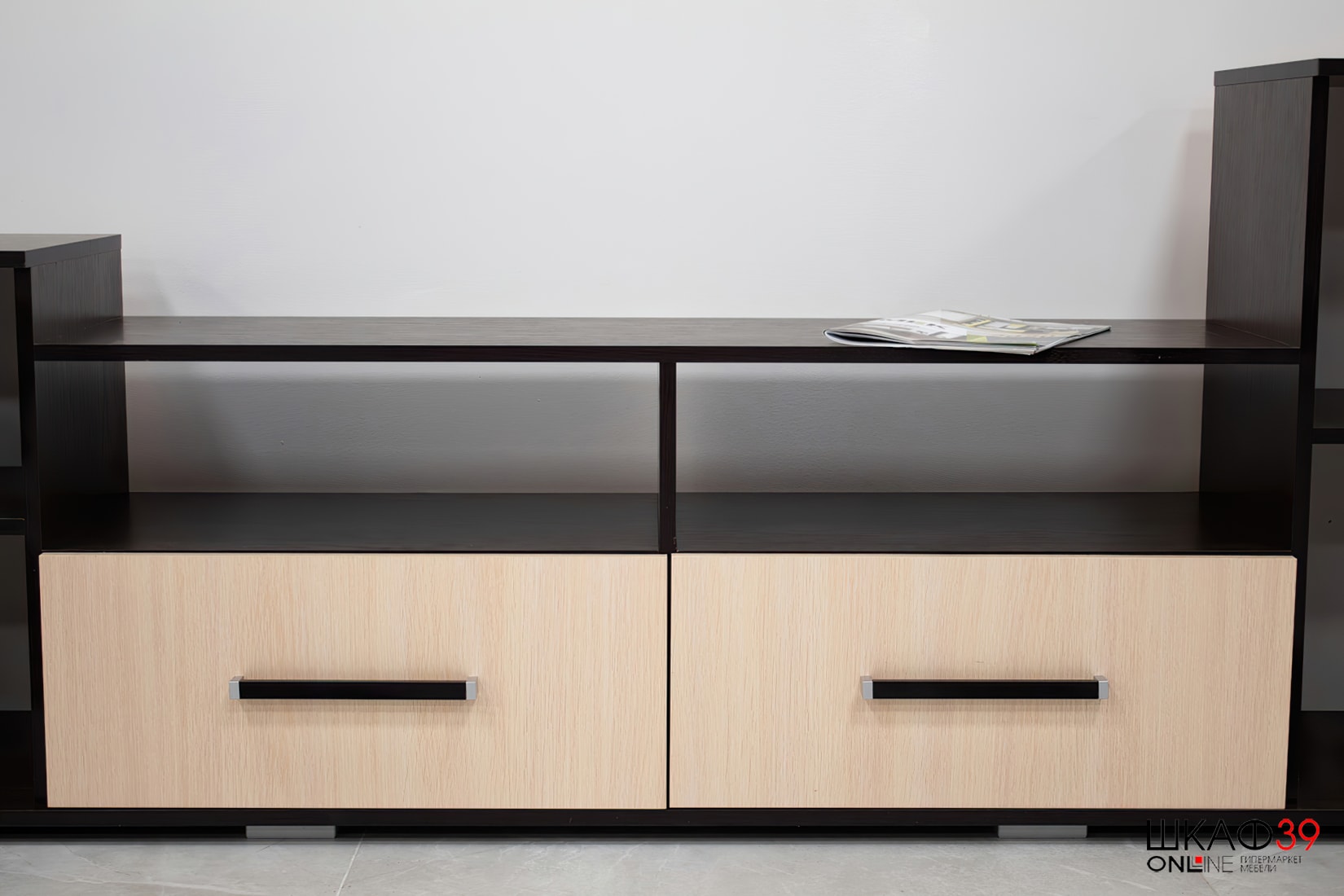 Тумба под ТВ Парус 2, венге/дуб молочный