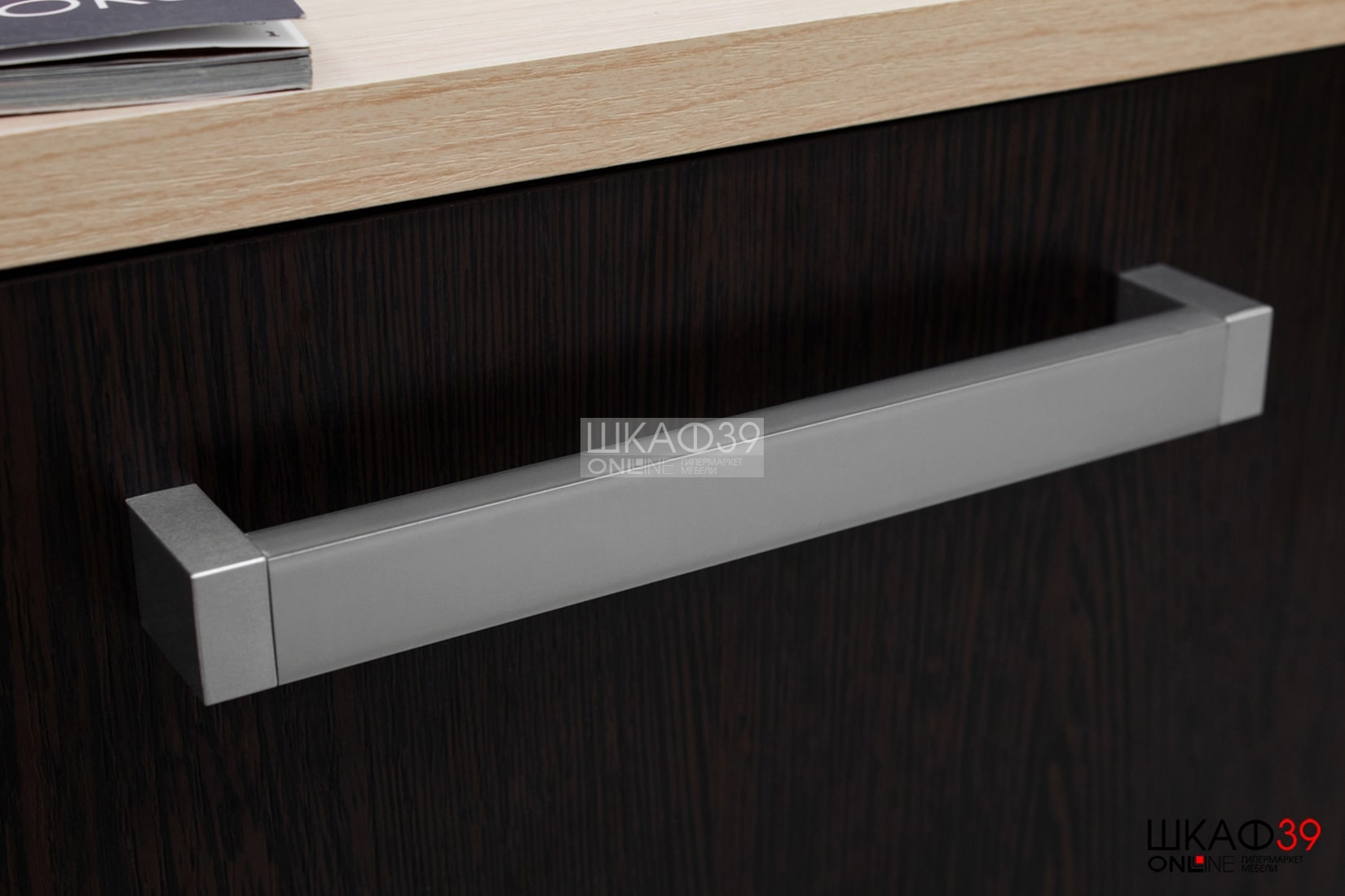 Тумба под ТВ Парус 3, венге/дуб молочный