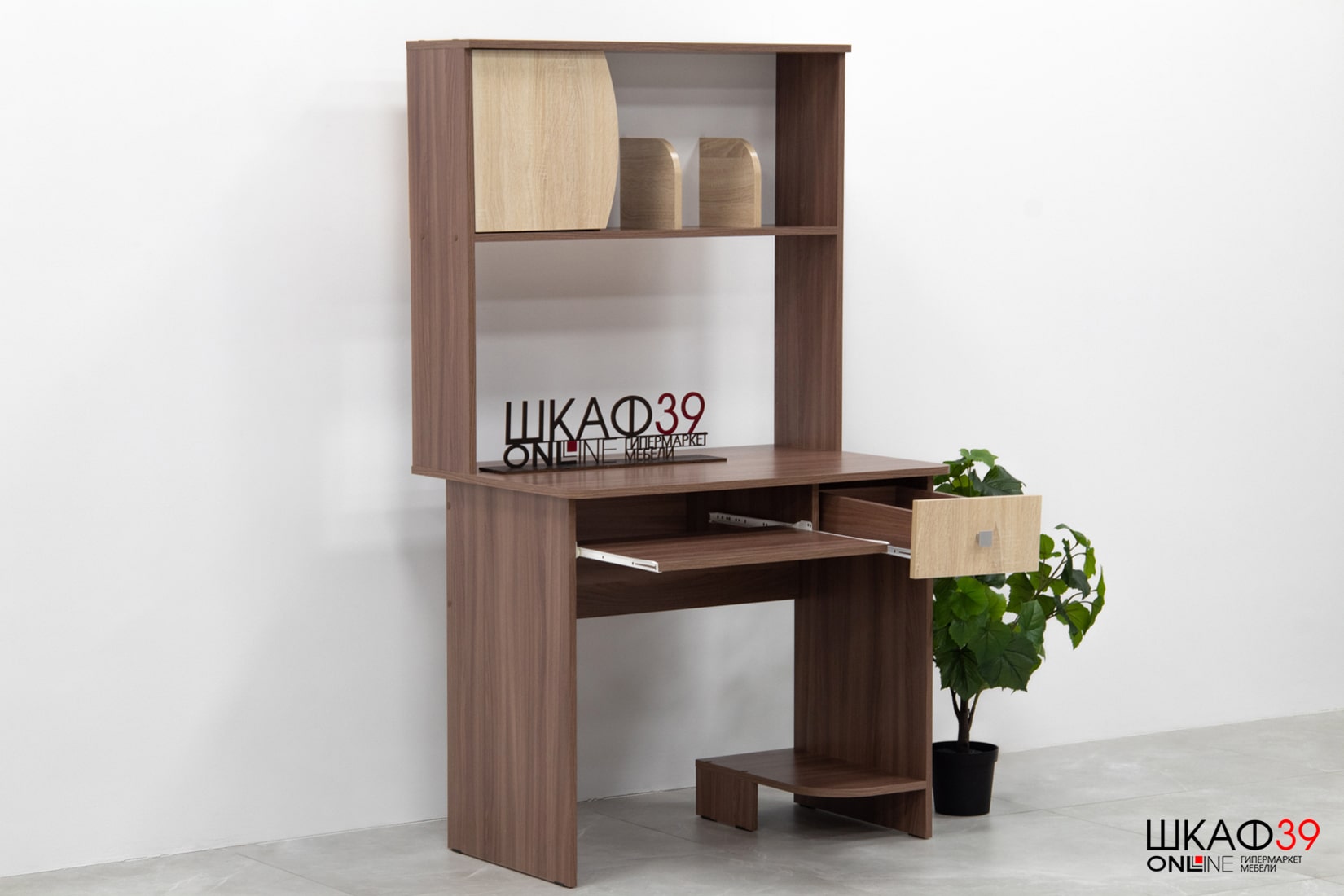 Стол компьютерный Грета-4, ясень шимо