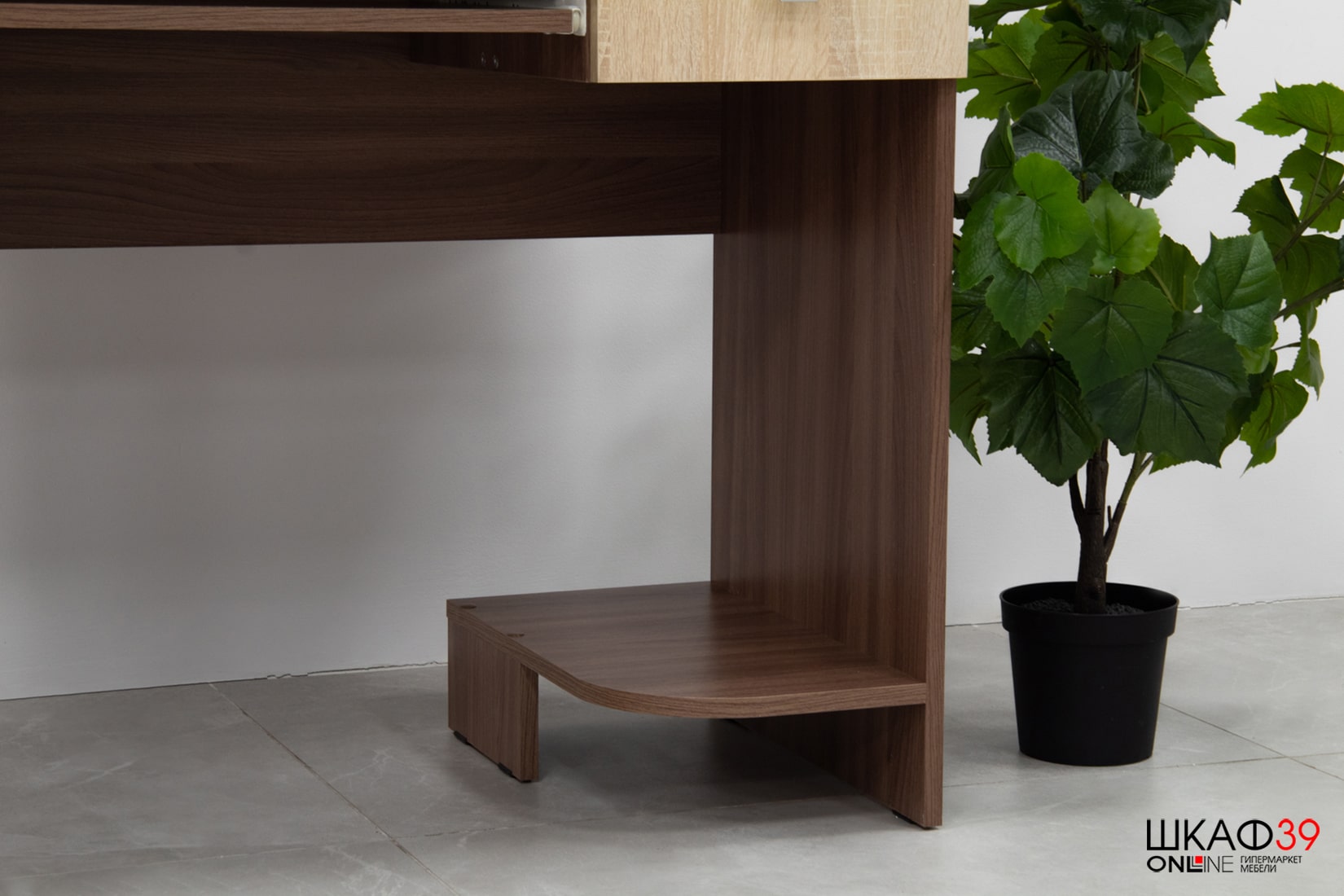 Стол компьютерный Грета-4, ясень шимо