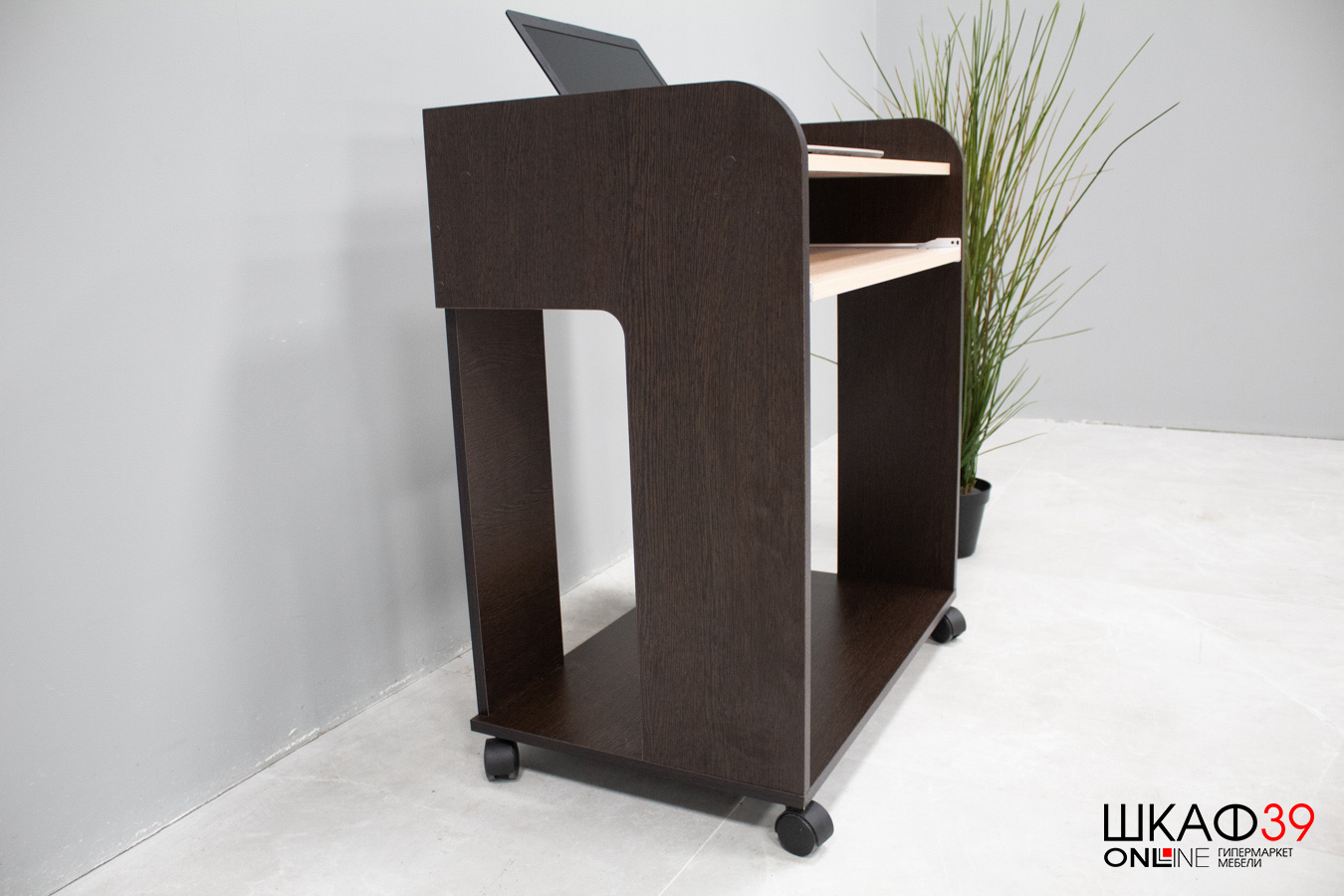 Стол компьютерный Грета-10, венге