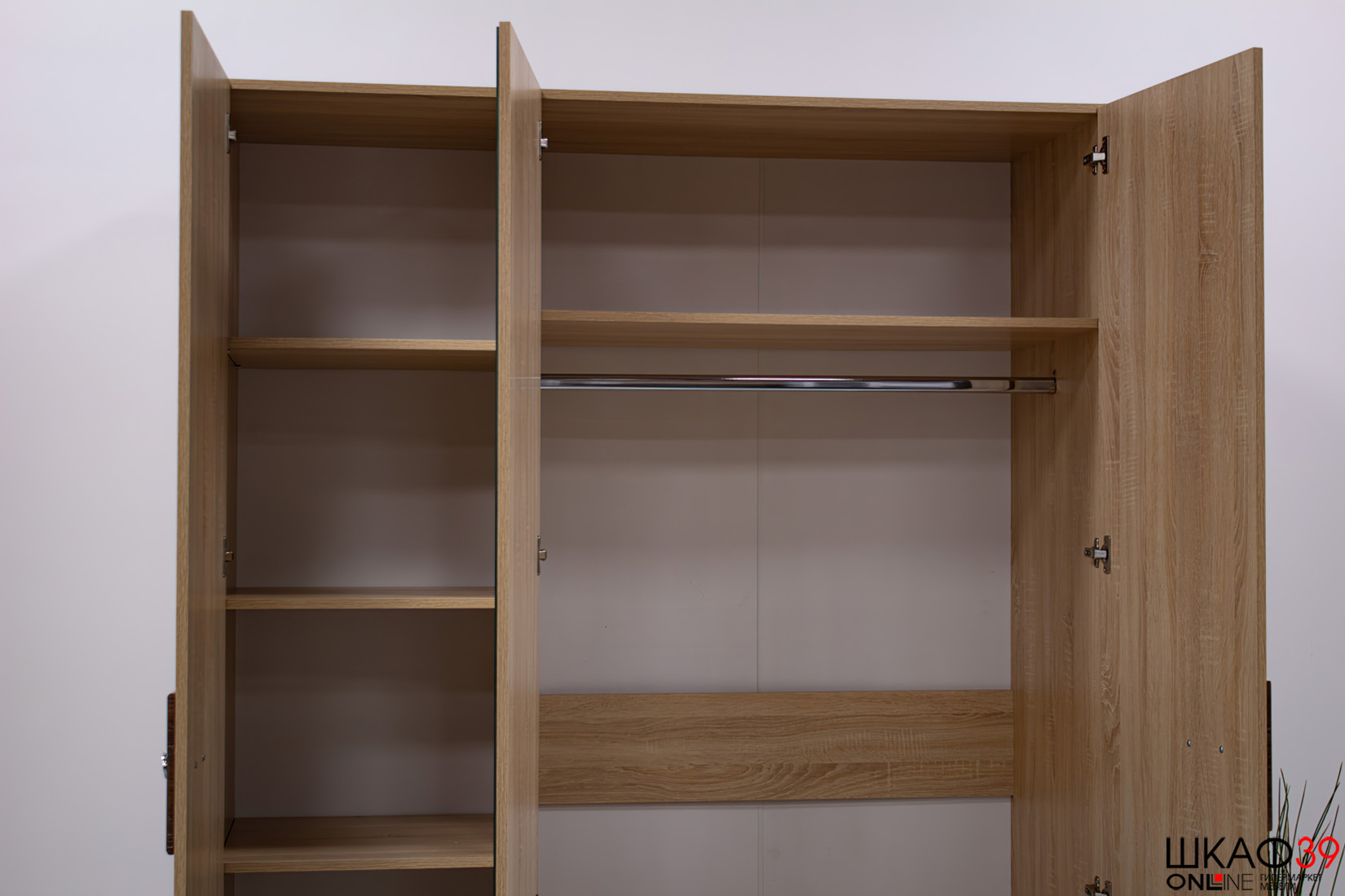 Шкаф 3-х створчатый Мадлен (Дуб шале мореный)