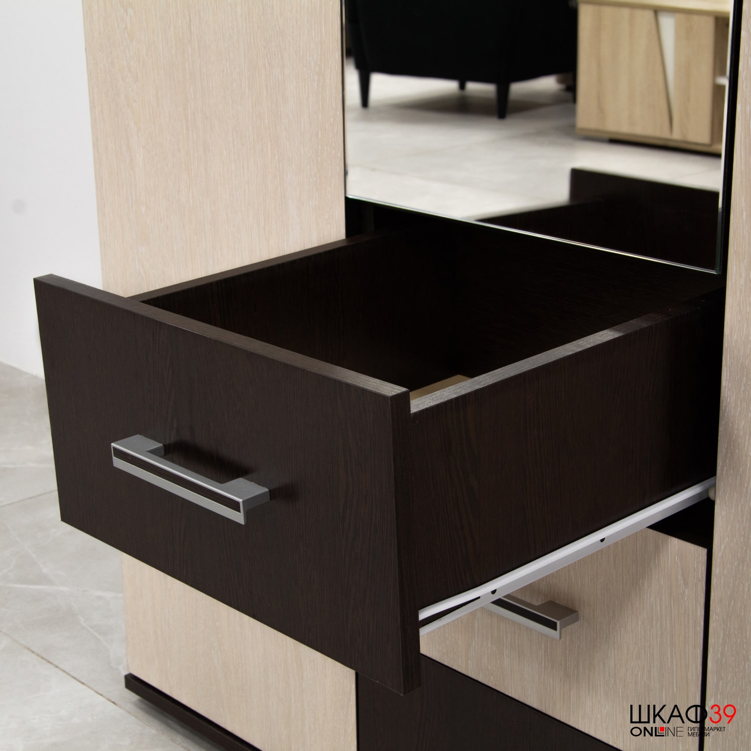 Шкаф 3-х дверный Белла, венге