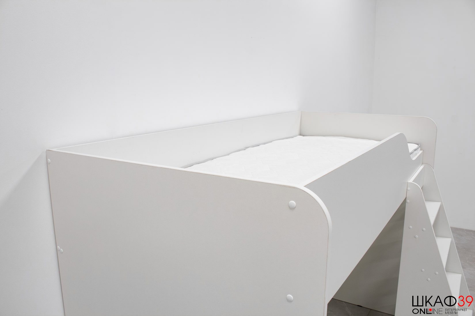 Кровать-чердак с лестницей Трио КР-07 80х186