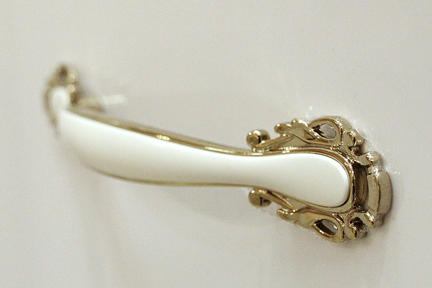 Шкаф для посуды Виктория 40