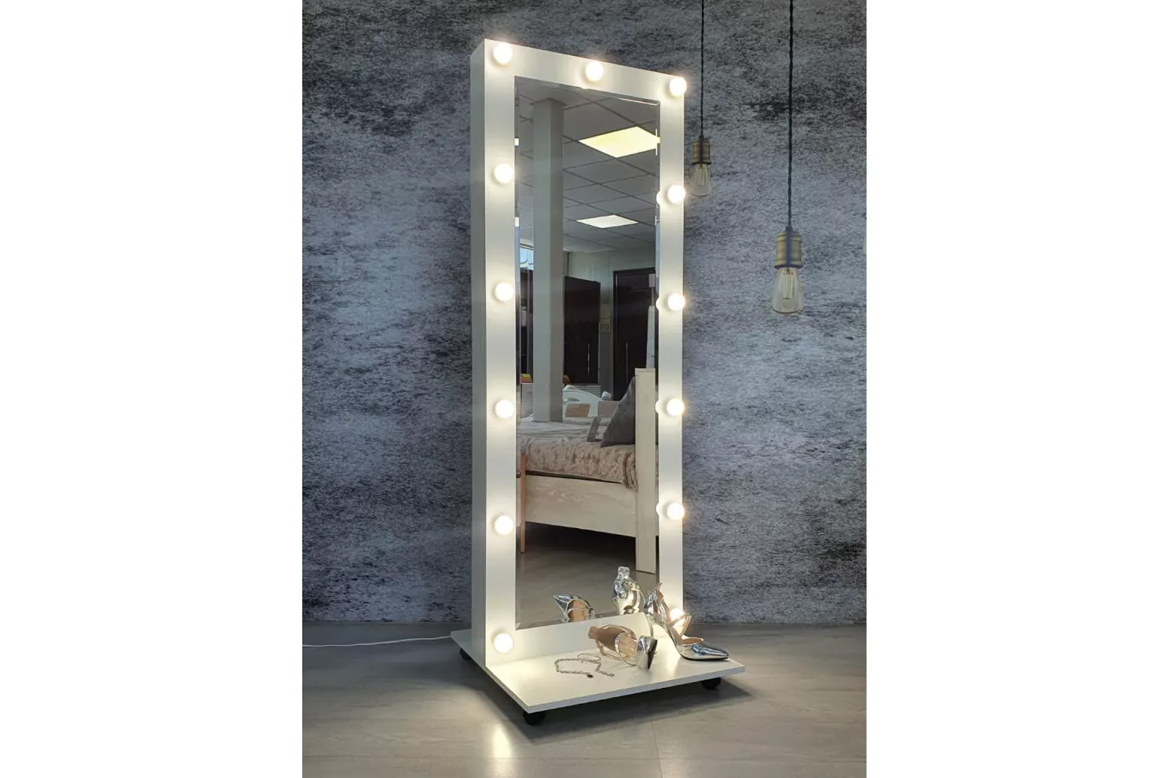 Сура Зеркало ростовое с подсветкой Белый