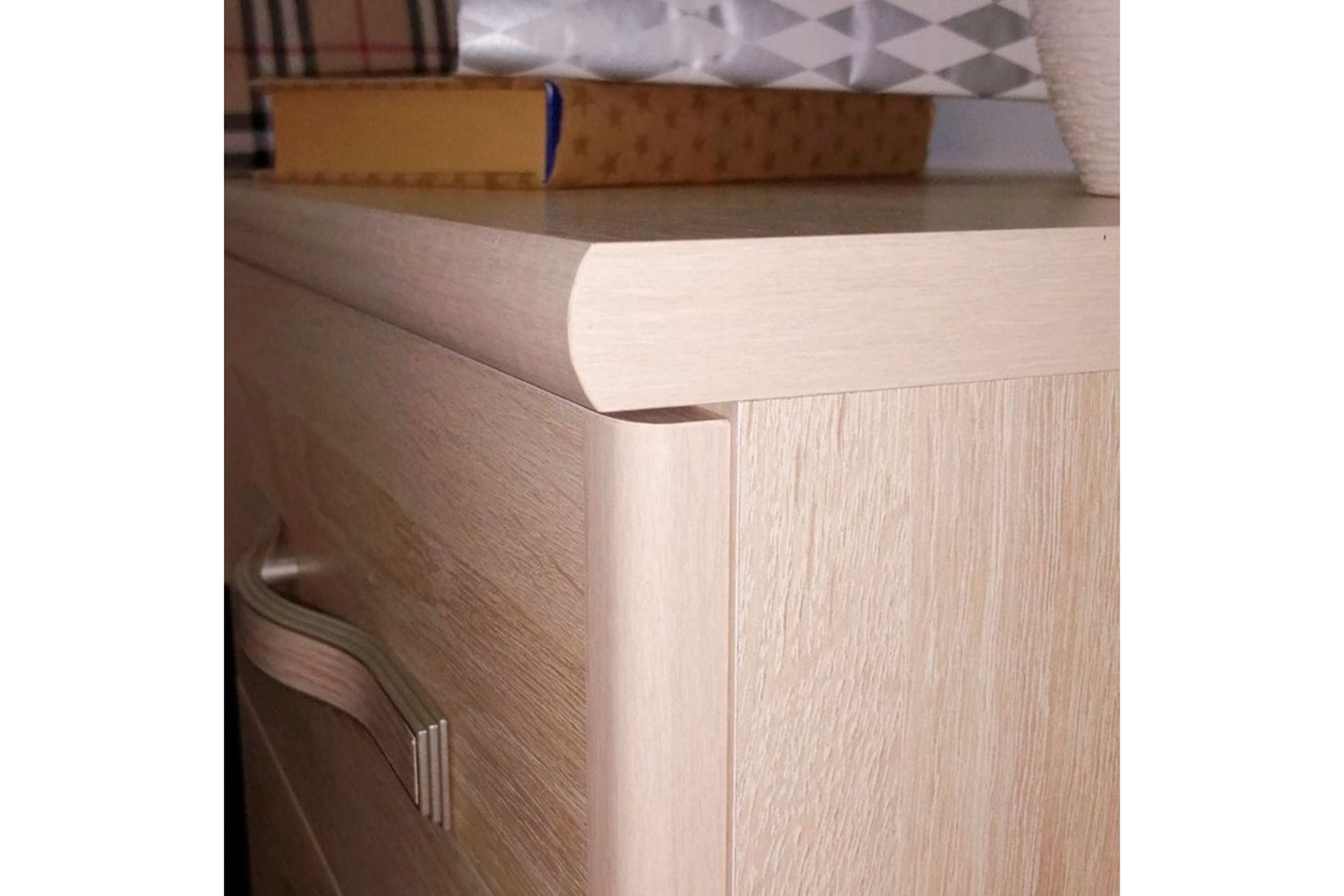 Тумба прикроватная закрытая Диана Д1