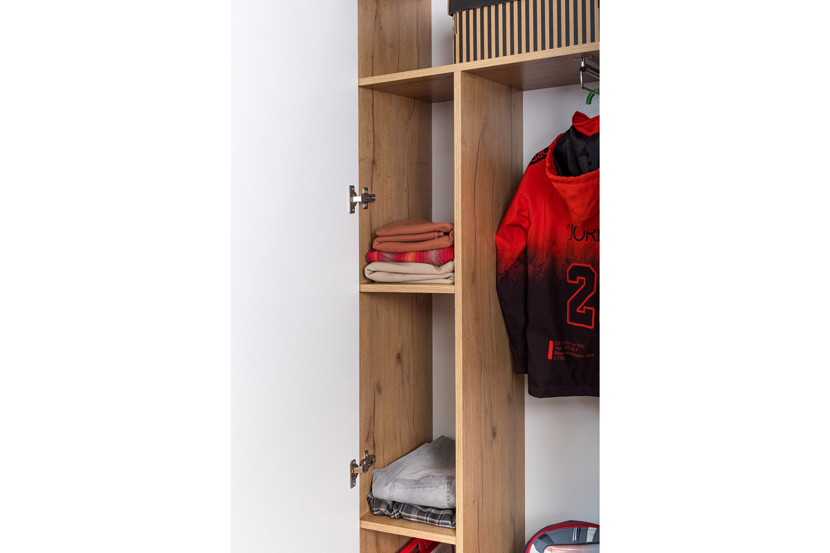 Шкаф для белья Лойс 83