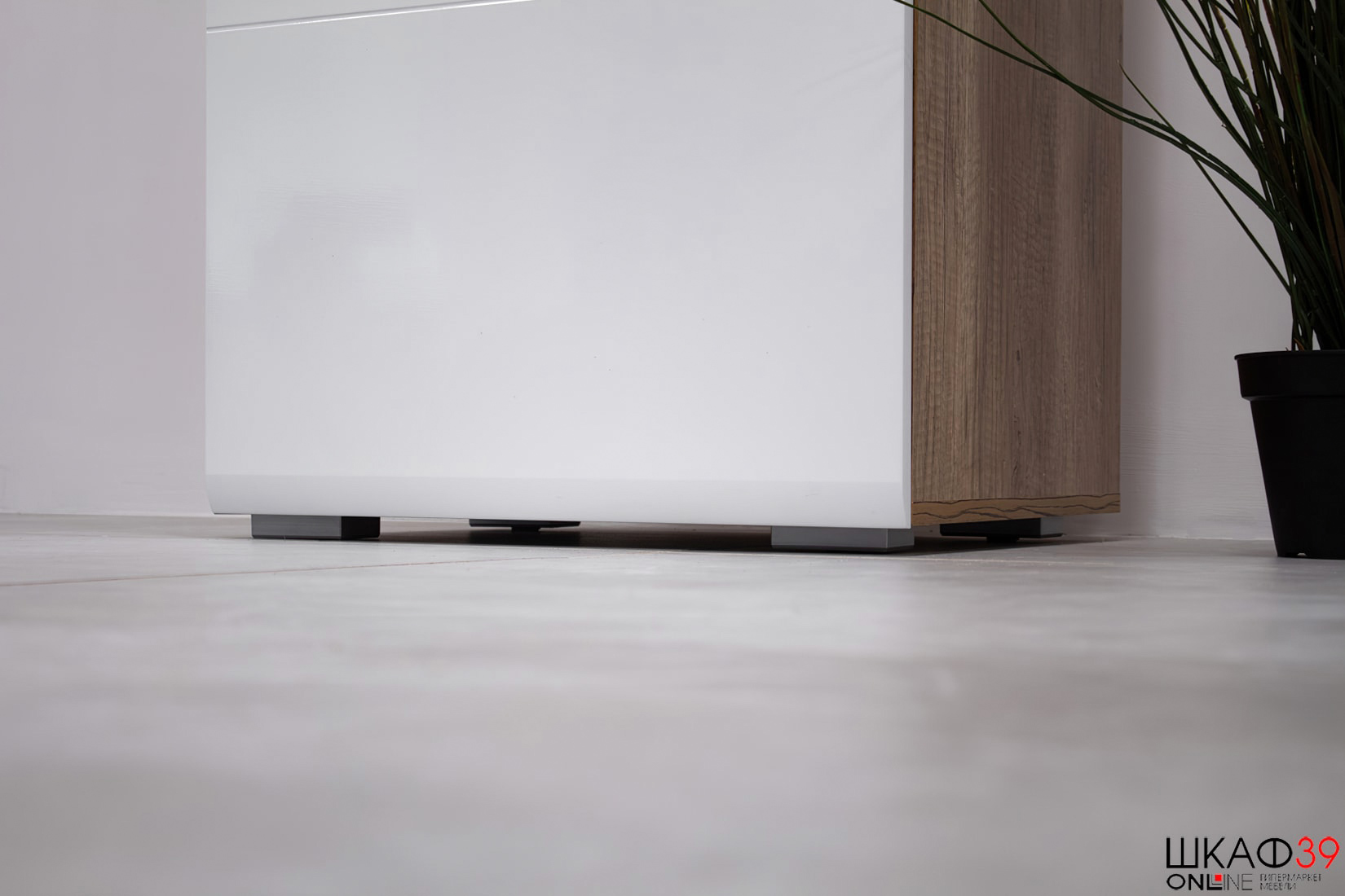 Шкаф для посуды Наоми ШК-23, белый глянец