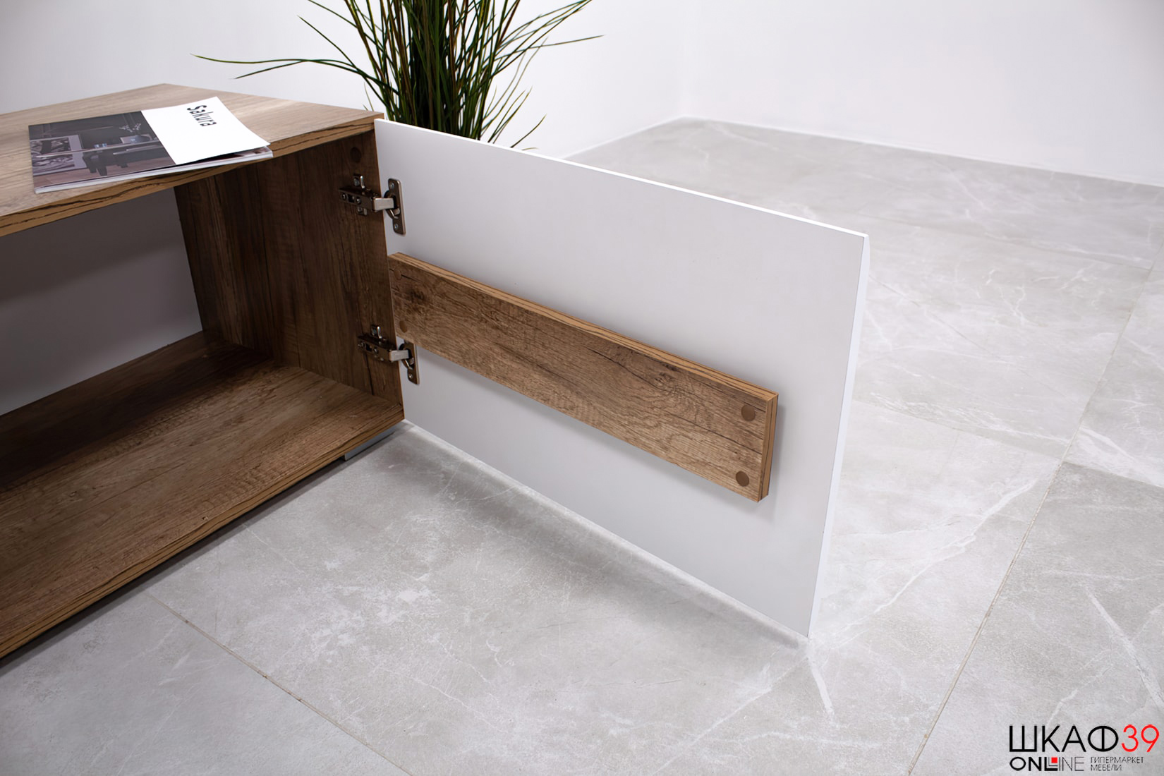 Тумба под ТВ длинная Наоми ТБ-17, белый глянец