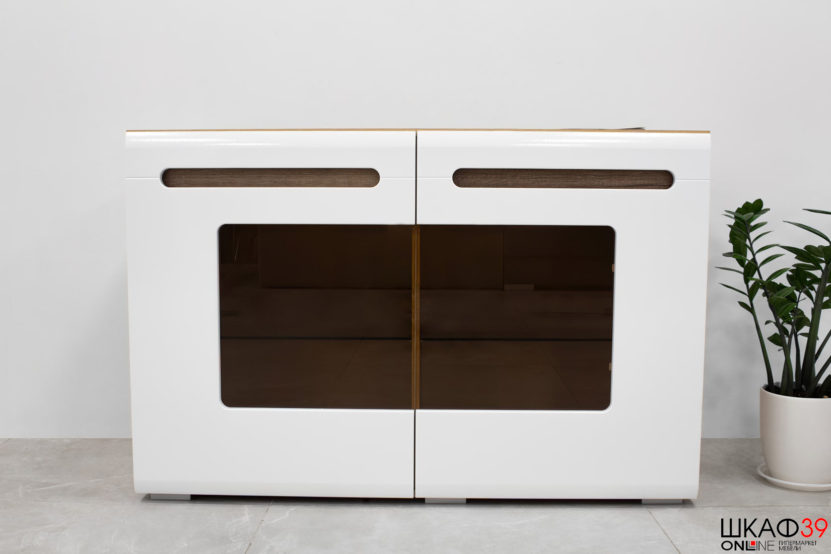 Комод длинный Наоми КМ-10, белый глянец