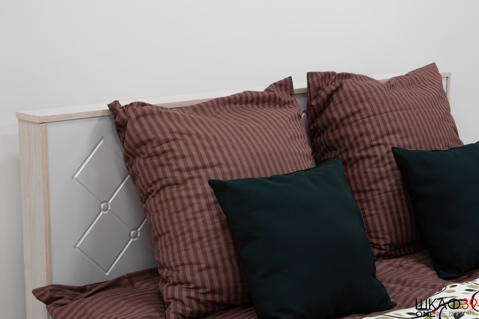 Сальма Кровать с ДСП настилом  КР 021 (140*200) белый глянец/анкор