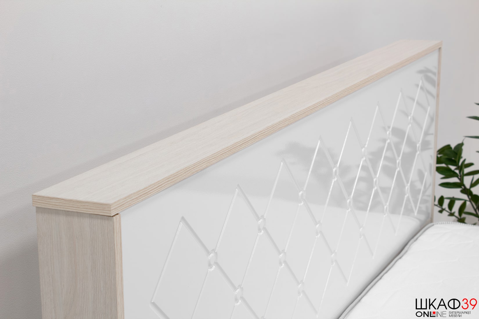 Сальма Кровать ЛДСП настилом    КР 022 (160*200) белый глянец/анкор