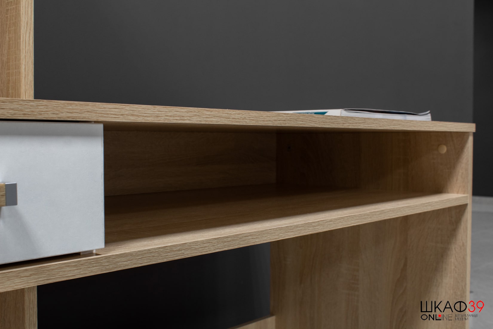 Стол компьютерный Квартет-8, дуб сонома/белый