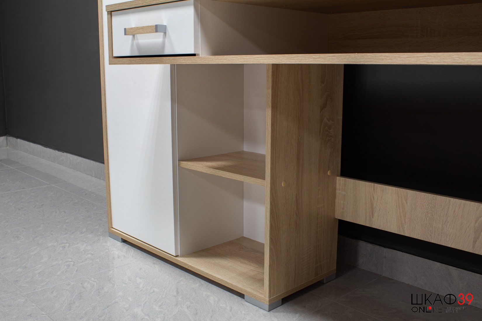 Стол компьютерный Квартет-8, дуб сонома/белый