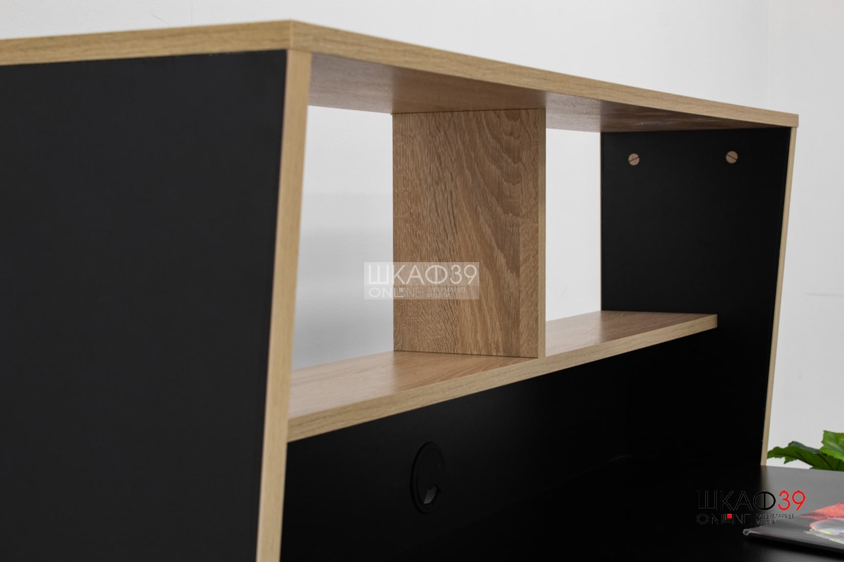 Базис-3 Стол компьютерный 12.67 Черный/Дуб сонома