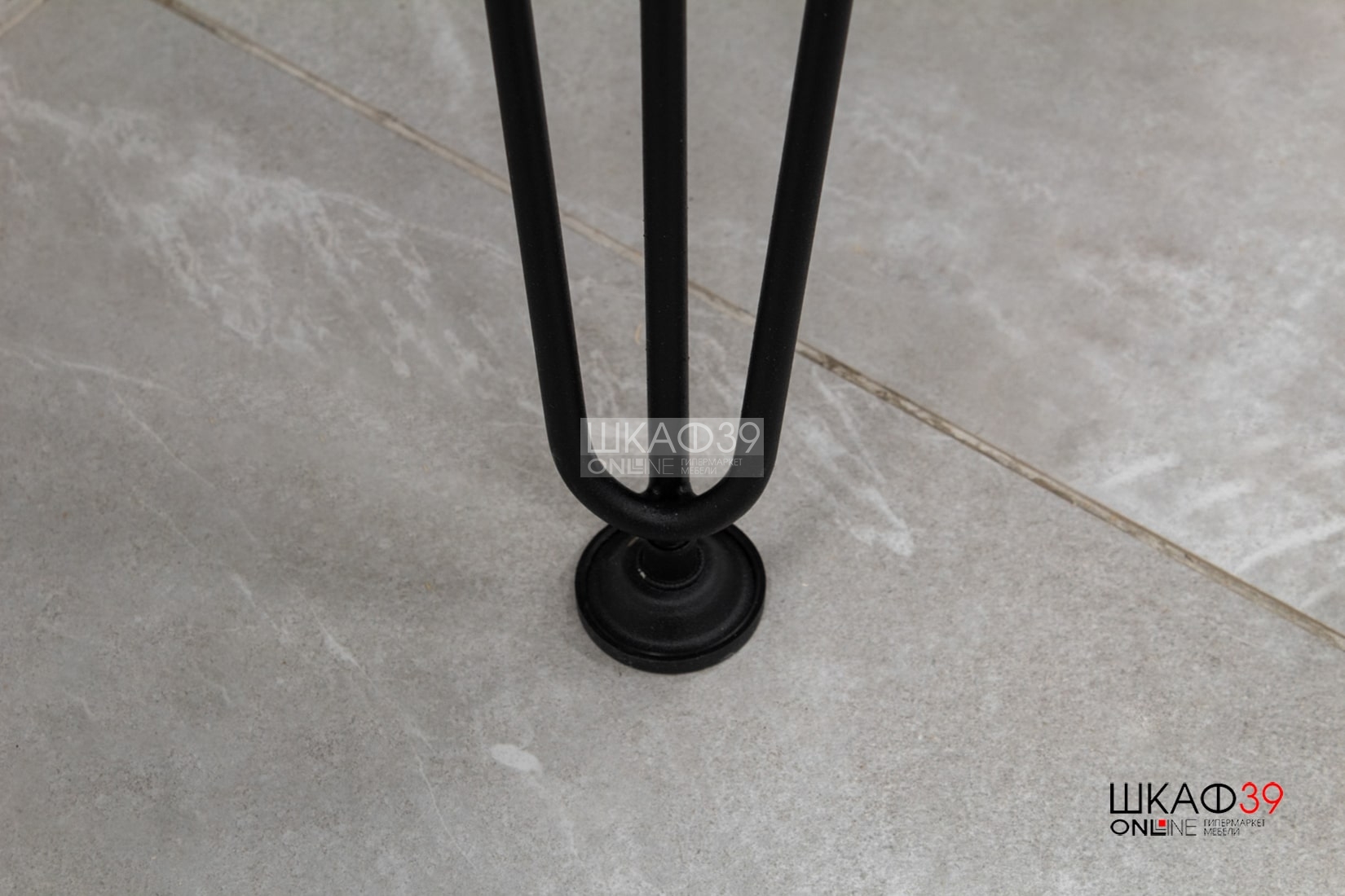 Базис-3 Стол компьютерный 12.67 Черный/Дуб сонома