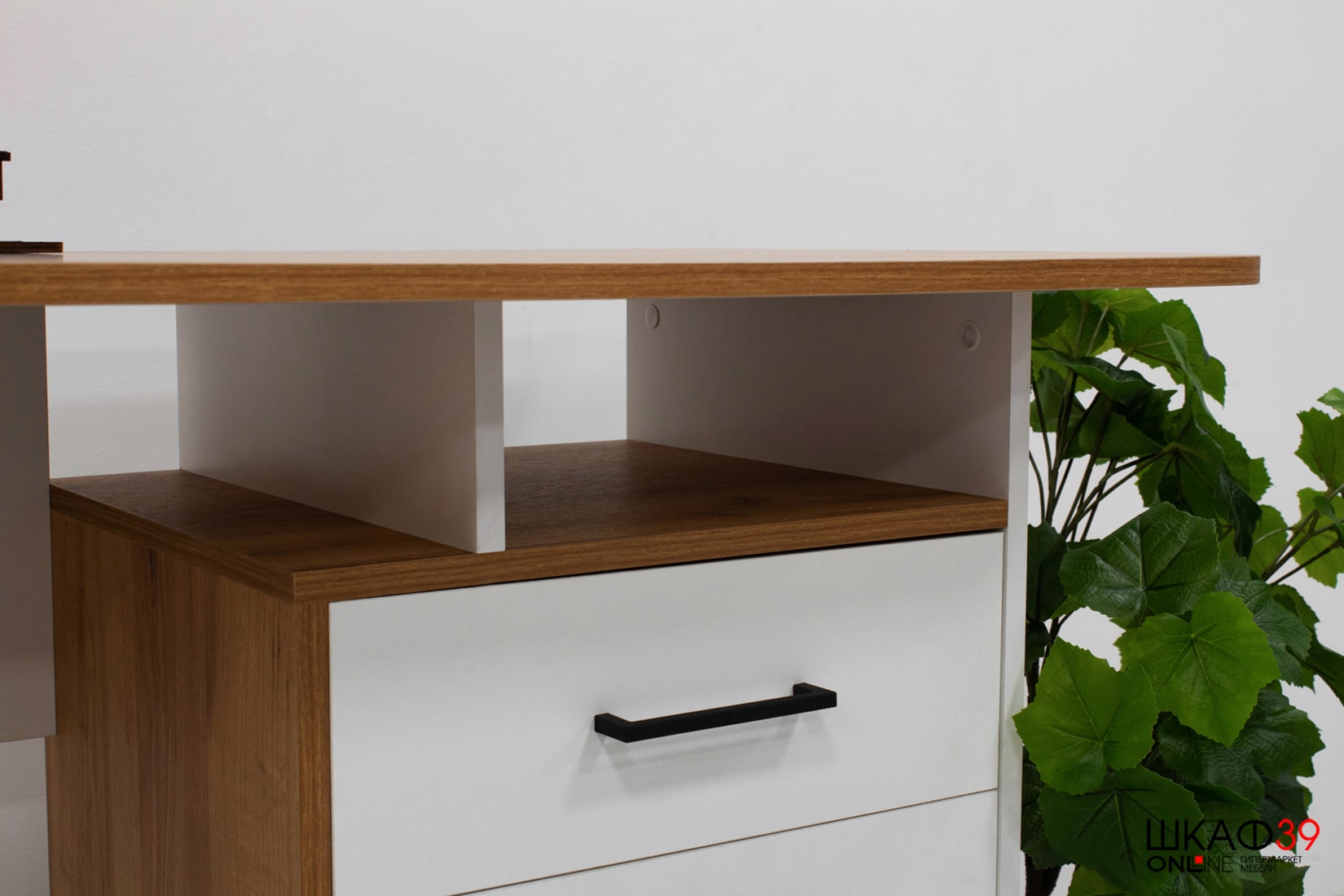 Стол Лайт компьютерный белый/дуб золотой