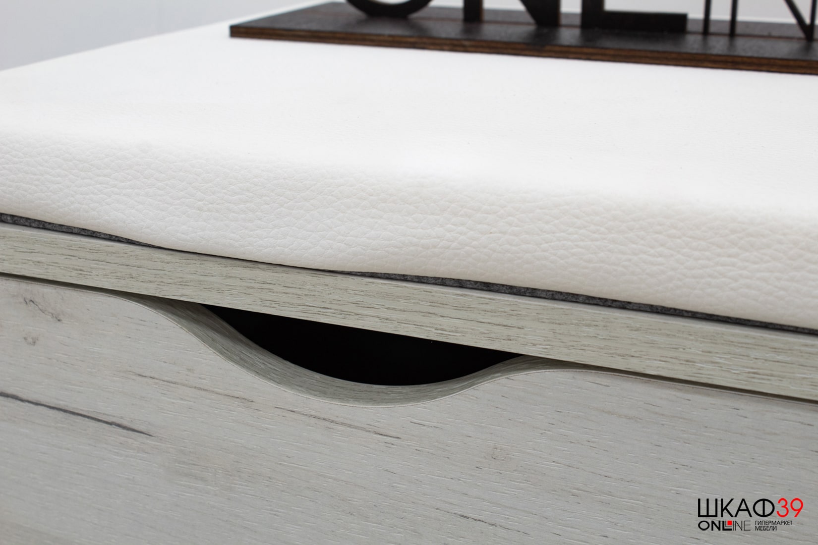 Ларедо-1/Лайт 10.82 Н Тумба Дуб Белый CRAFT/экокожа (Гранд Белый)