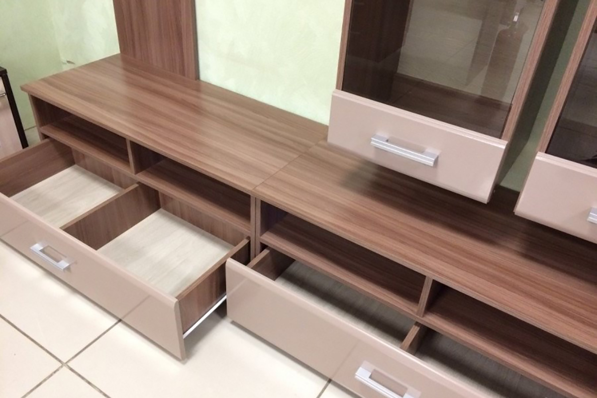 Вегас Стенка 2 Шимо темный/Кофе с молоком глянец