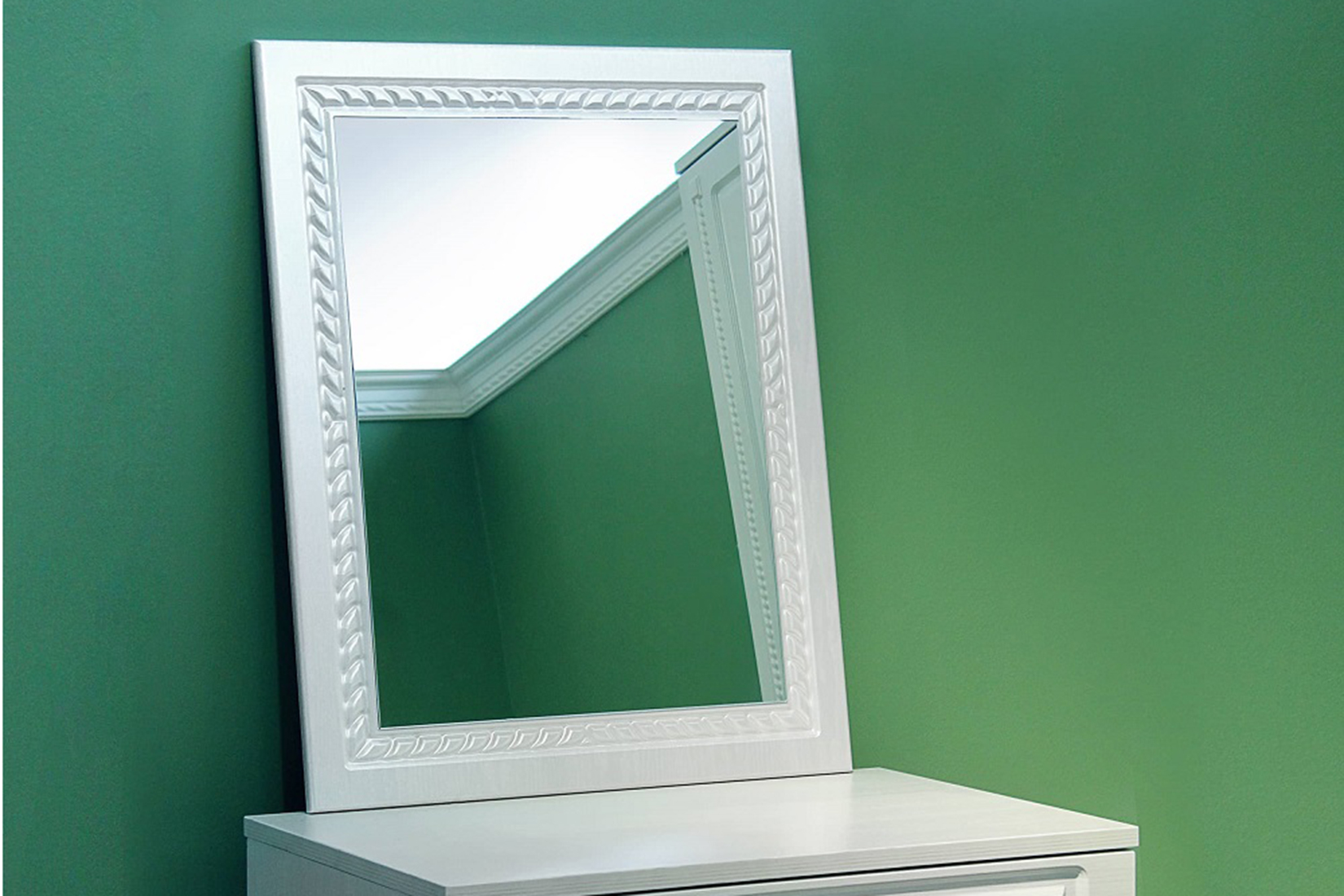 Зеркало настенное Гертруда М10