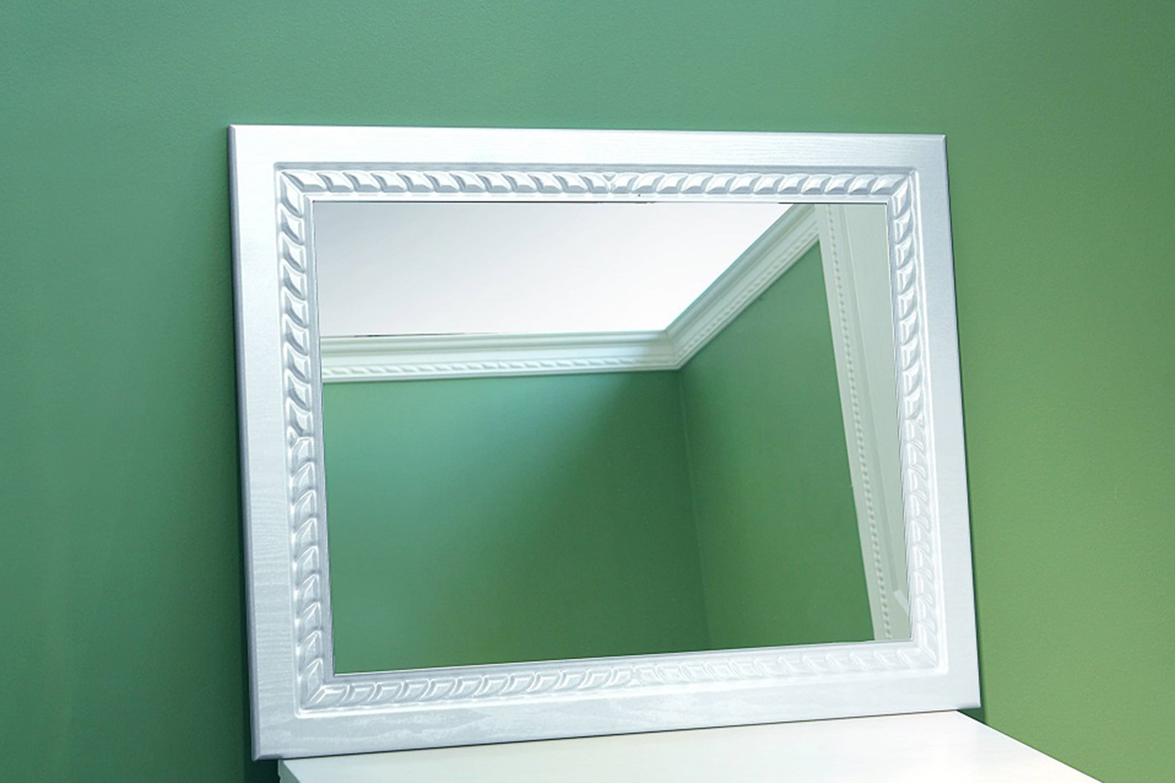 Зеркало настенное Гертруда М10