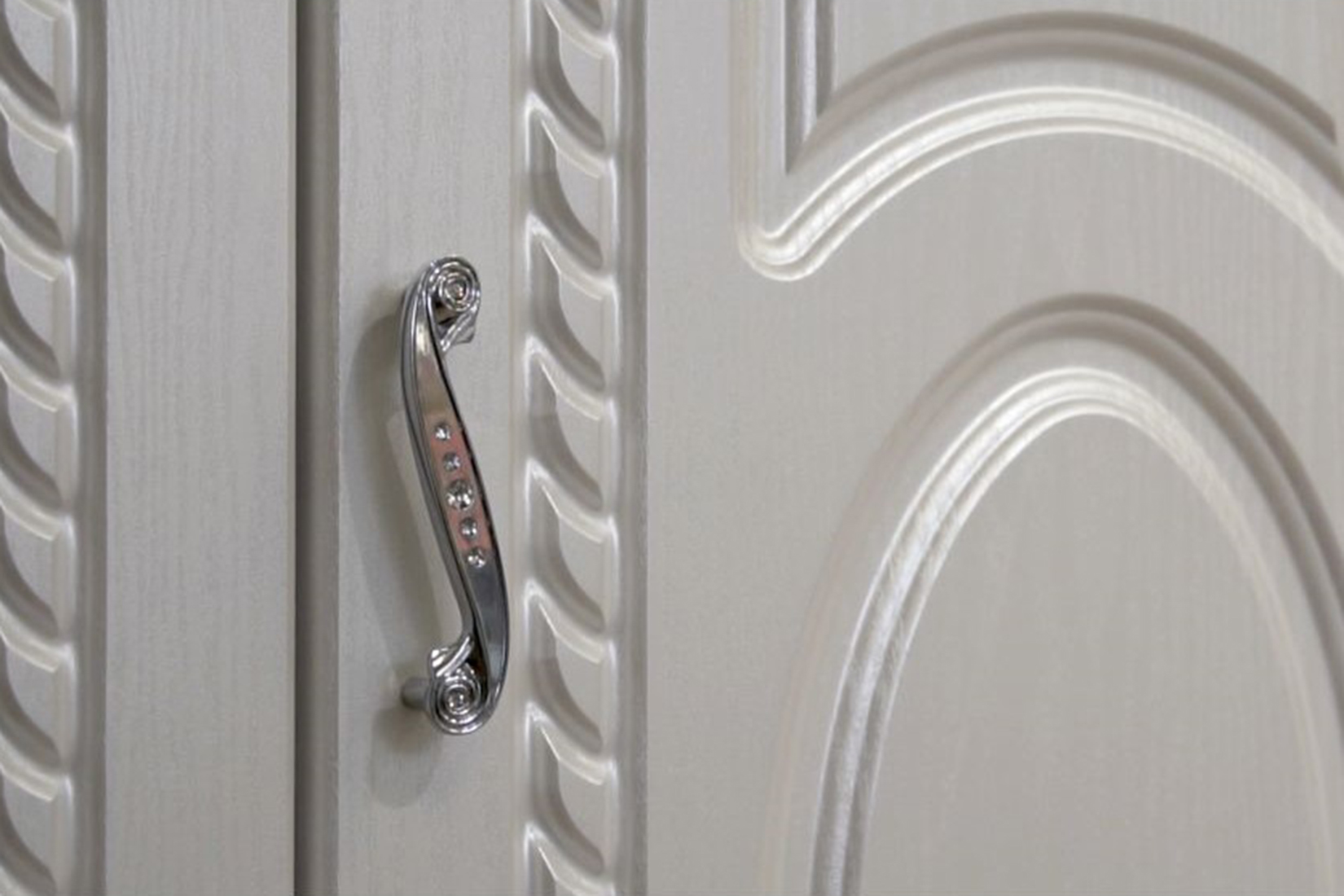 Шкаф трехстворчатый Гертруда М2