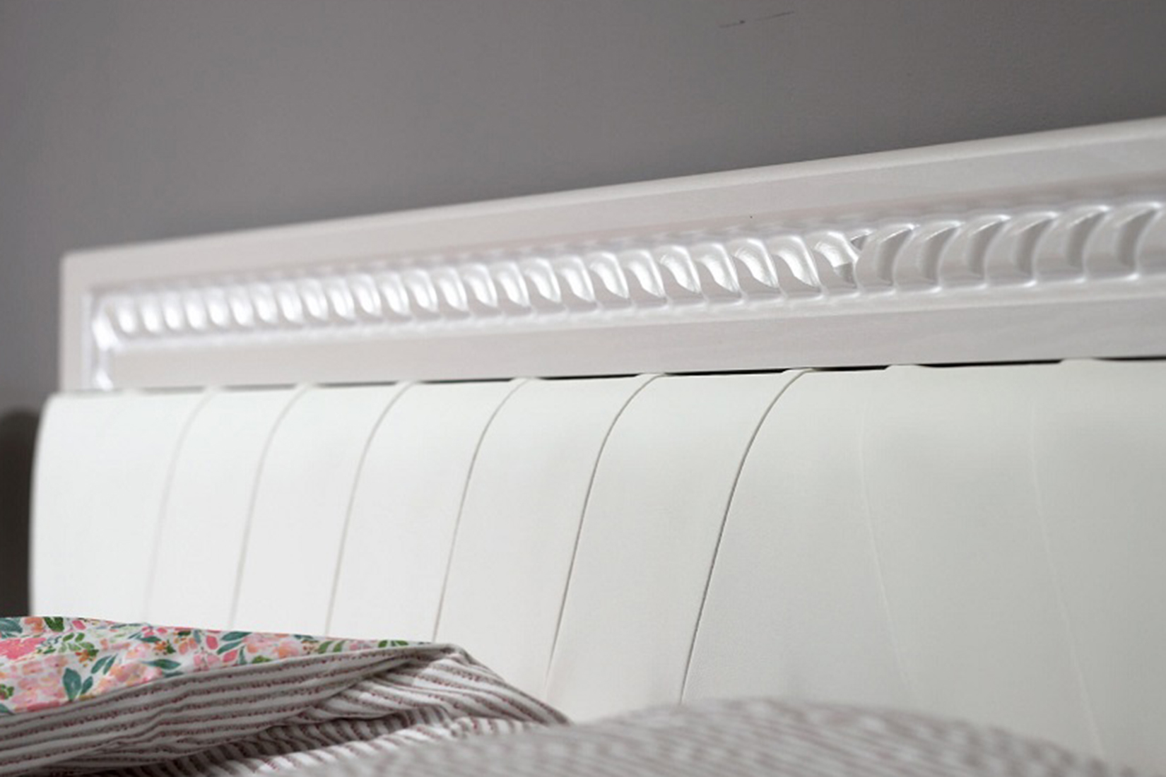 Гертруда М8 Кровать 160 с ортоп. основанием Ясень жемчужный/Лиственница белая