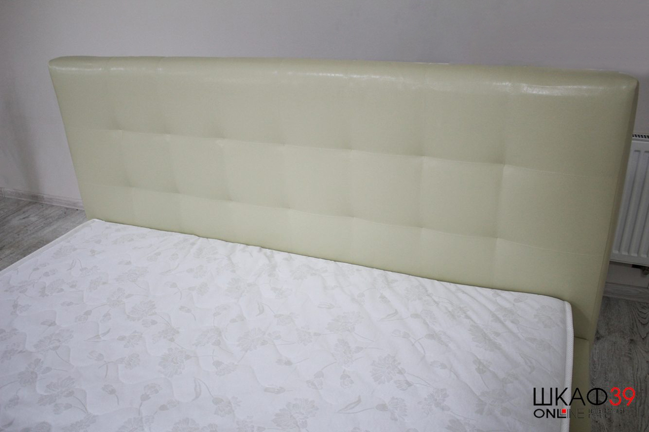 Зарина спальня