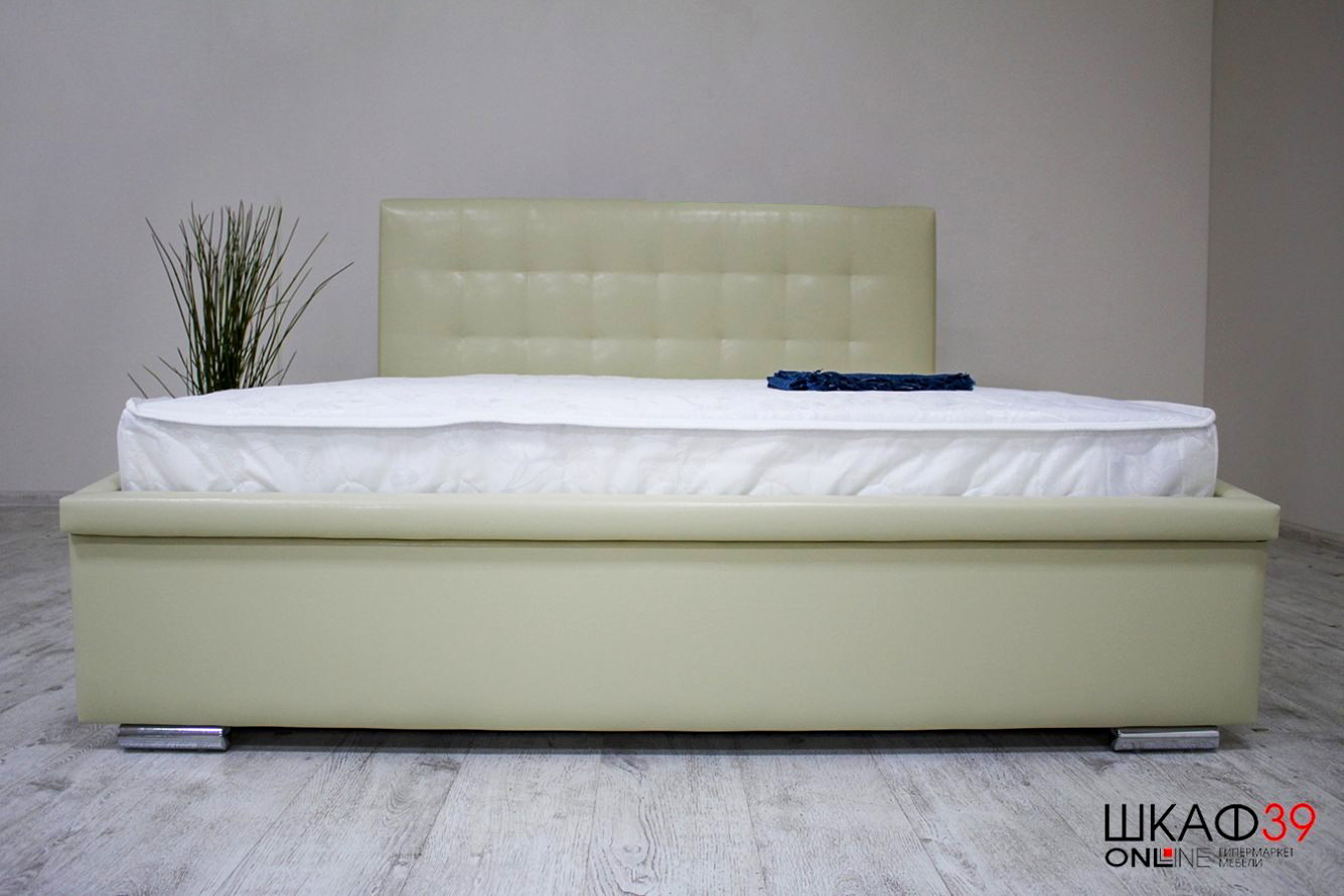 Зарина спальня