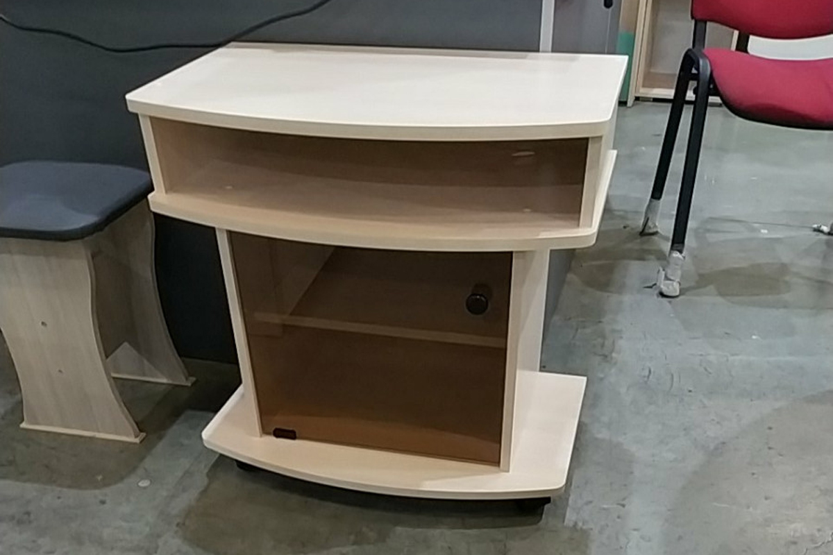 ТВА-01 Тумба ТВ Дуб молочный 