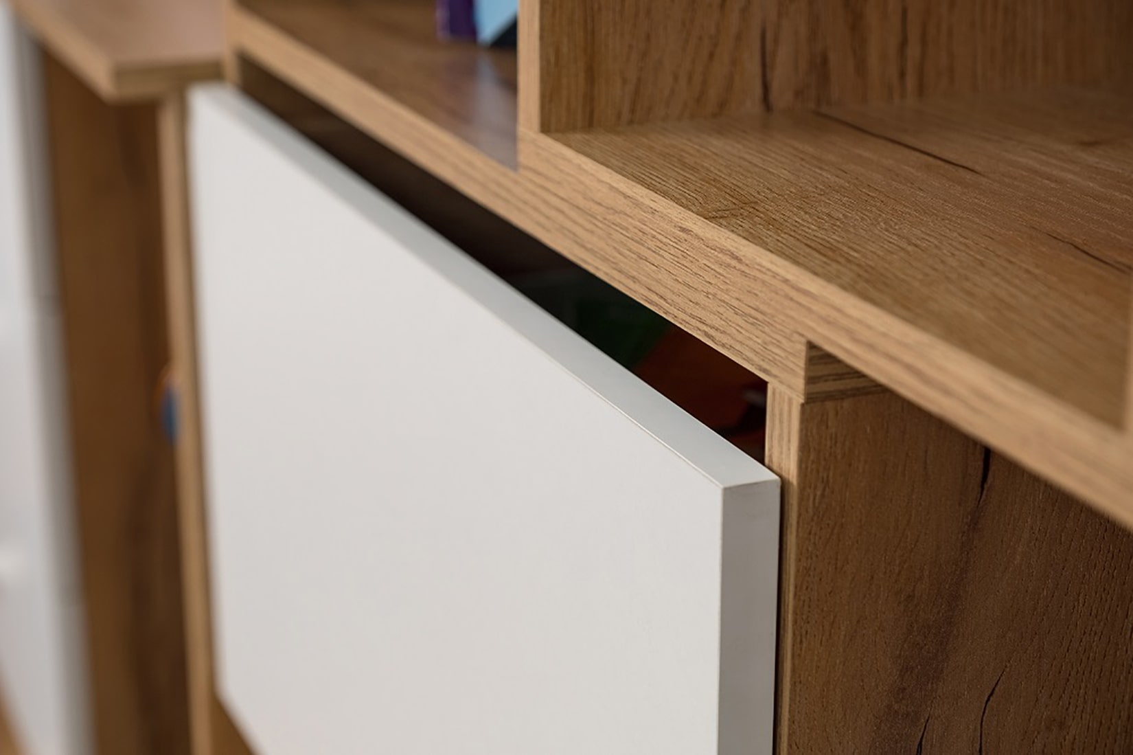 Лойс Молодежная комната Дуб золотистый/Графит/Белый