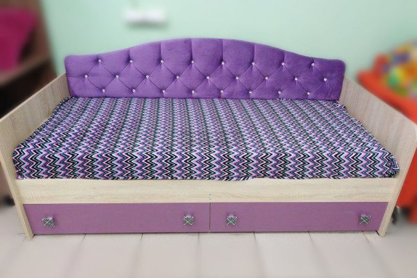 Кровать с ящиками Колибри 80х186, виола