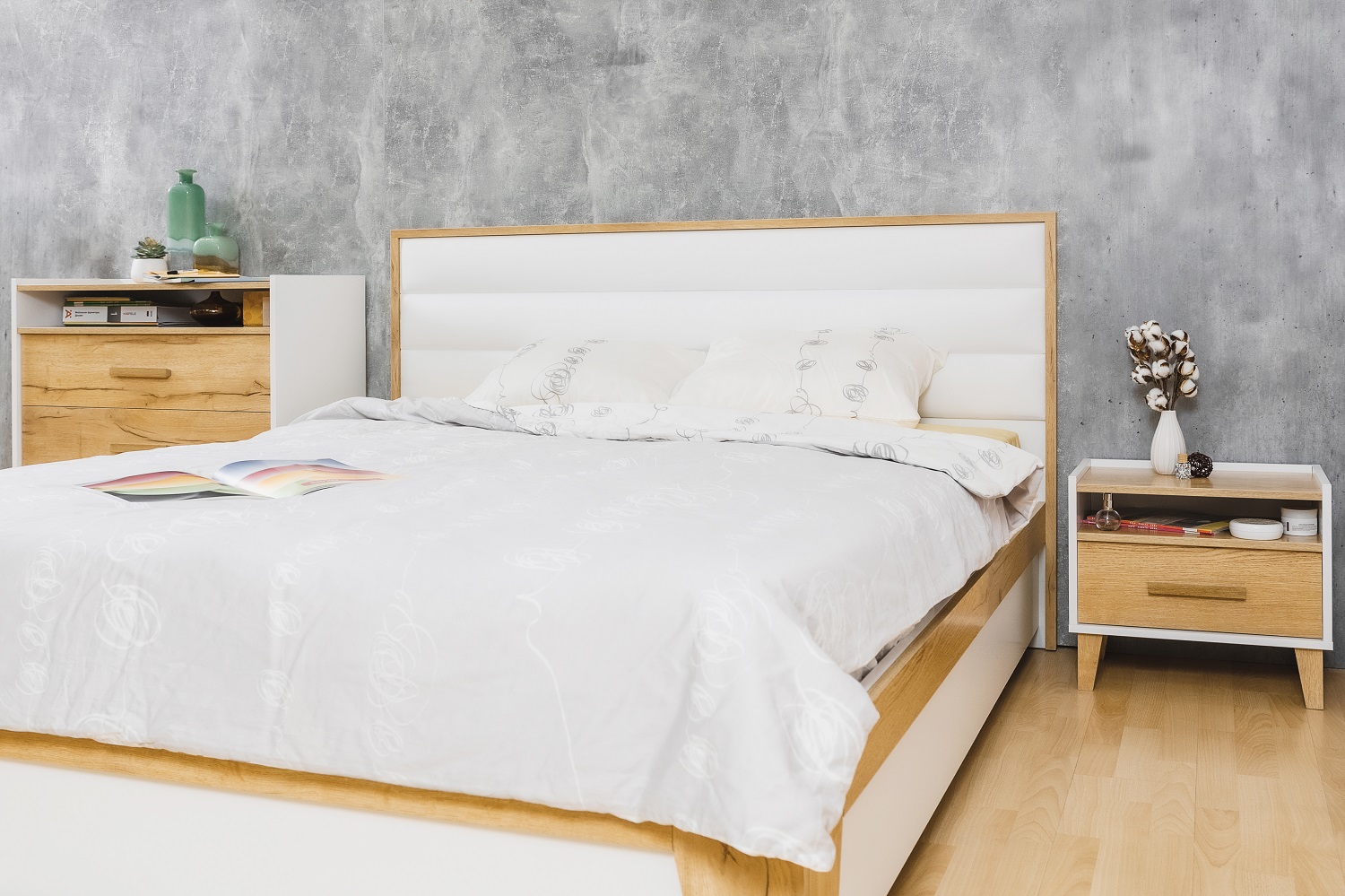 Айрис 308 Люкс Кровать 140х200 с ортопедическим основанием (дерево) Белый/Дуб золотистый