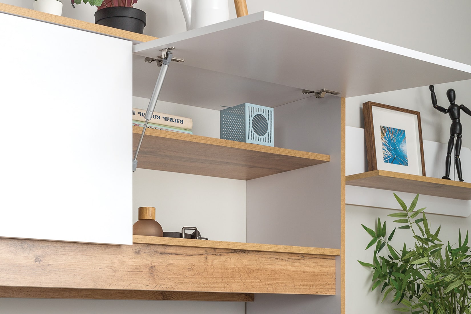 Вуди молодёжная комната Белый премиум/Дуб крафт золотой/Саванна латте