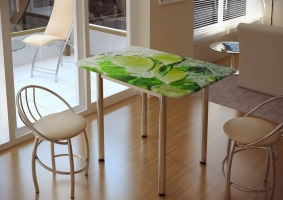 Стол обеденный, лайм