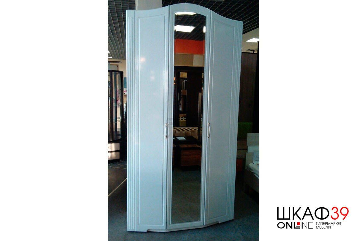 Шкаф для одежды 3-х дверный с зеркалом Виктория 09