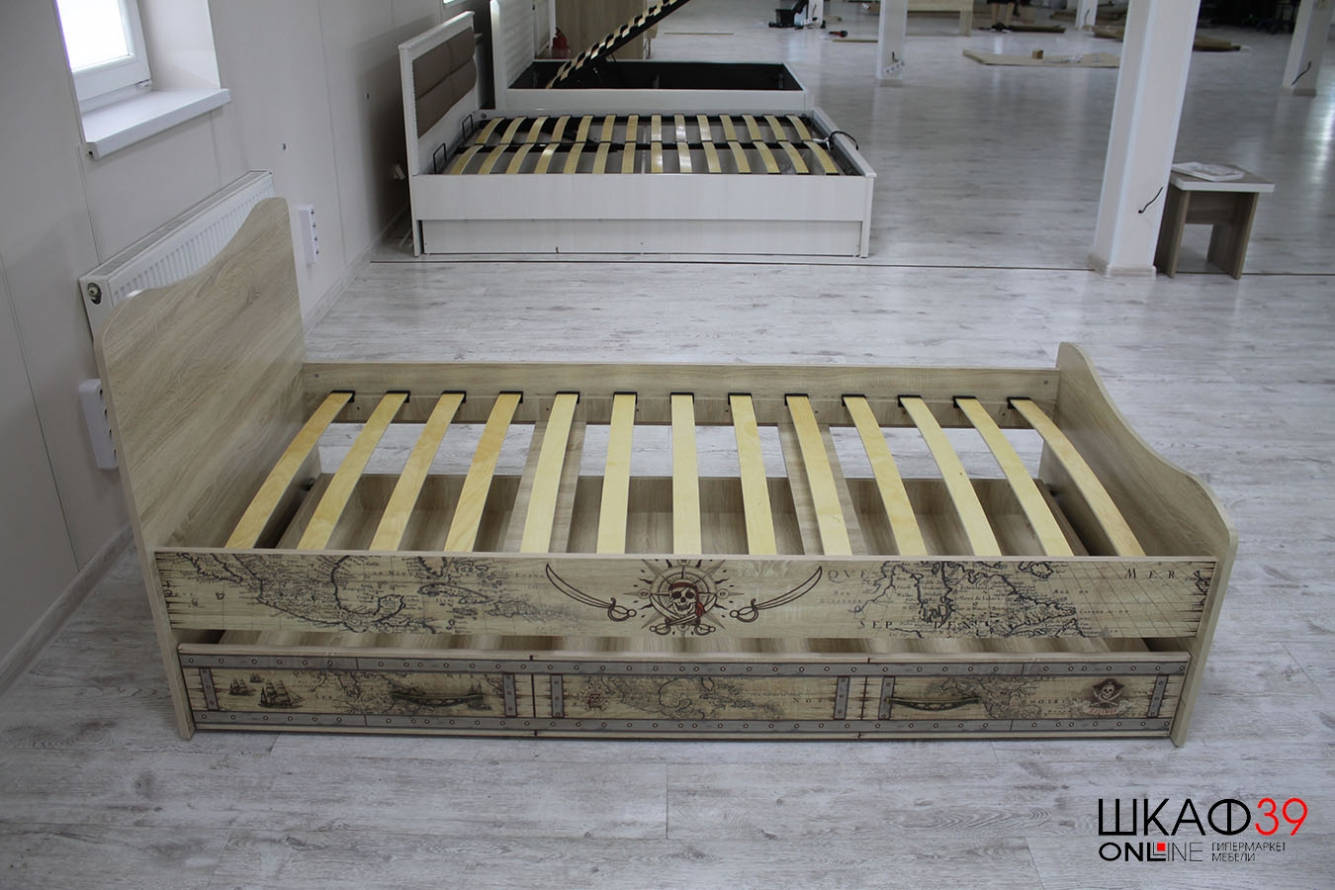 Квест (04) Кровать с ящиком